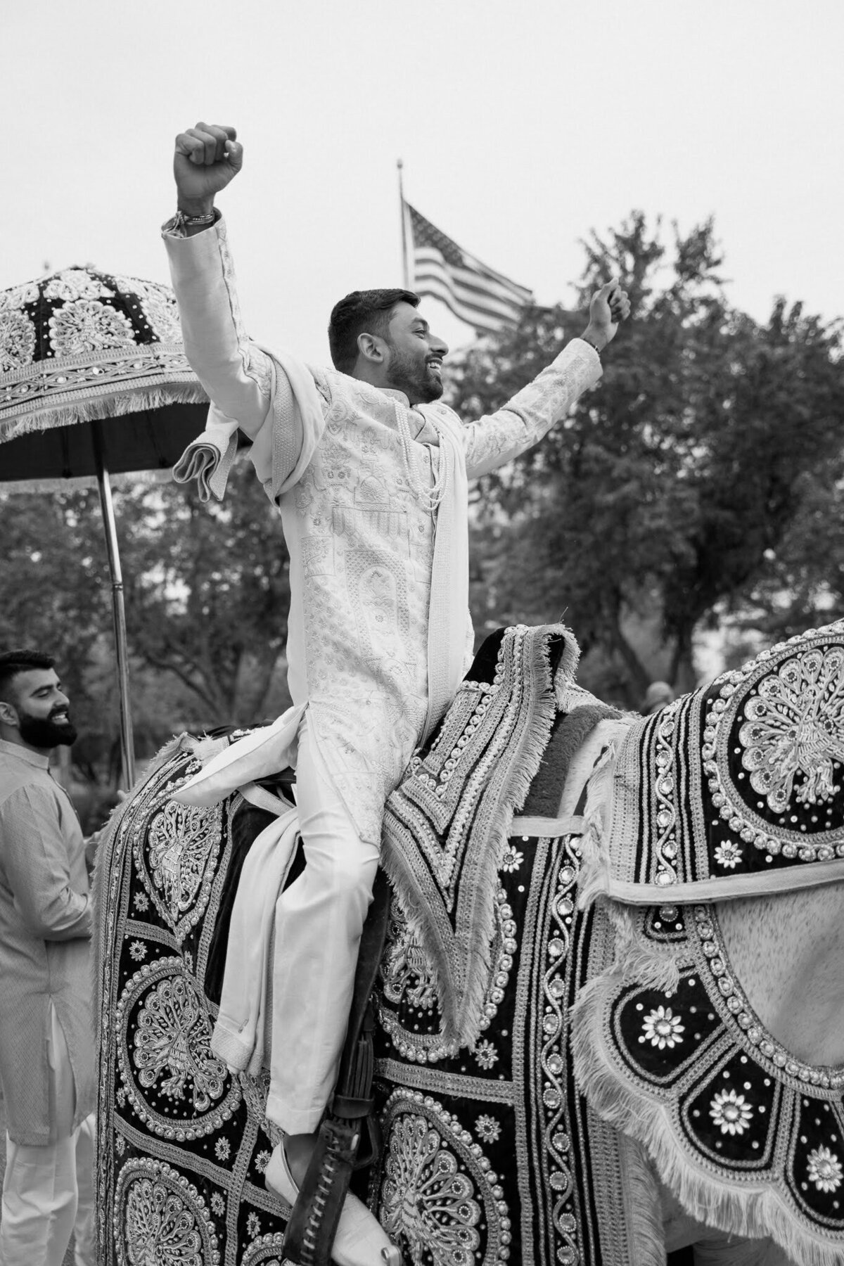 Nichole-Babiez-Photography-wedding-photographer-indian-wedding-photographer-mendhi-sangeet-baraat-luxury-chicago-illinois-marriott-schaumburg-71