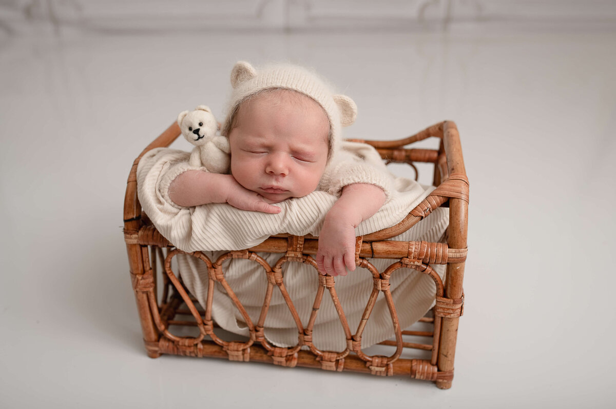 Jacksonville_Newborn_Photographer_Jen_Sabatini_35