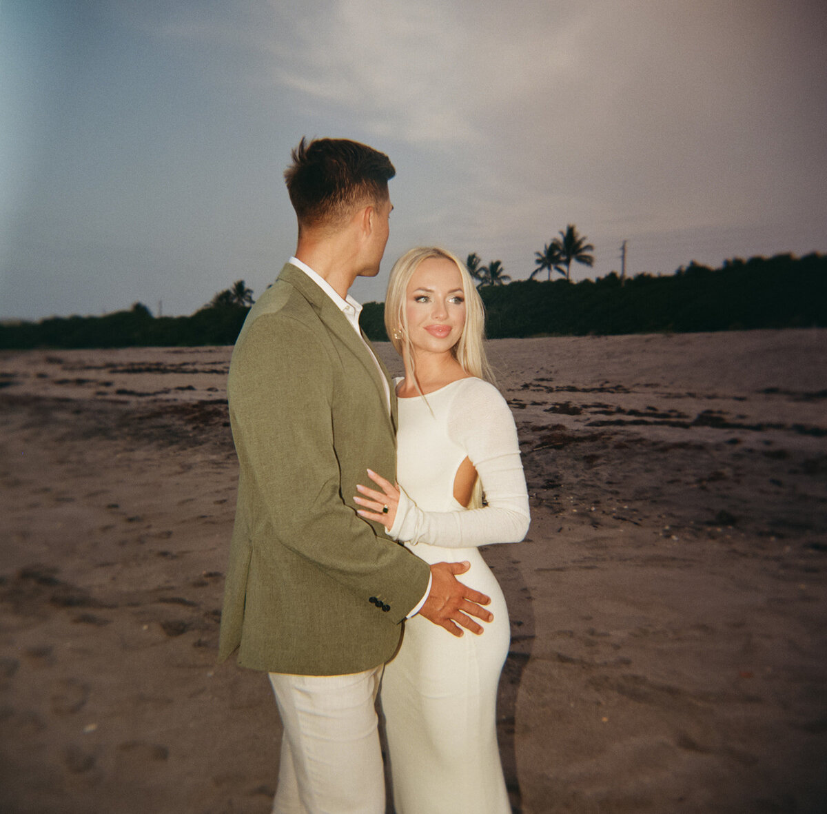 Jupiter Beach Engagement Session_0136