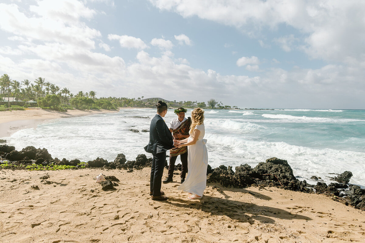 22.12.20_Emma and June_Hawaii wedding _0116_websize