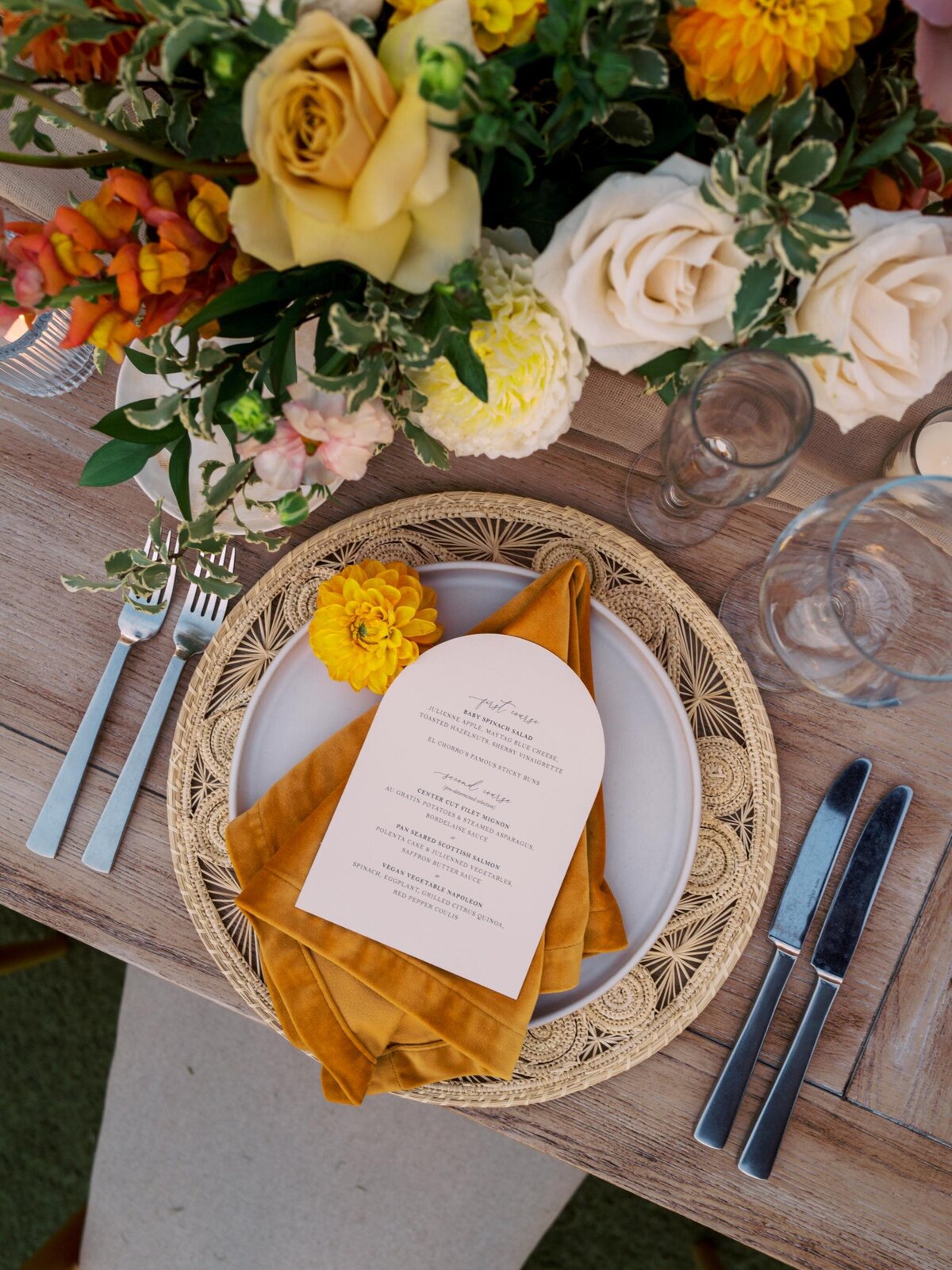 round-neutral-terracotta-wdding-menu