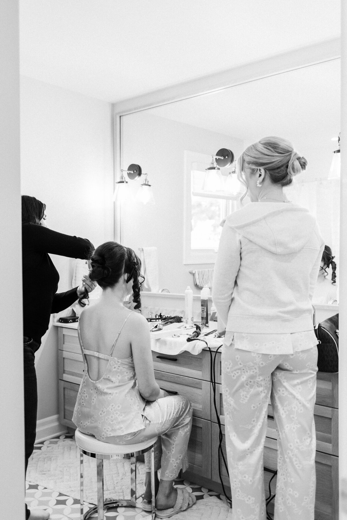 Gabriella & Connor Wedding Sneak Peeks-24