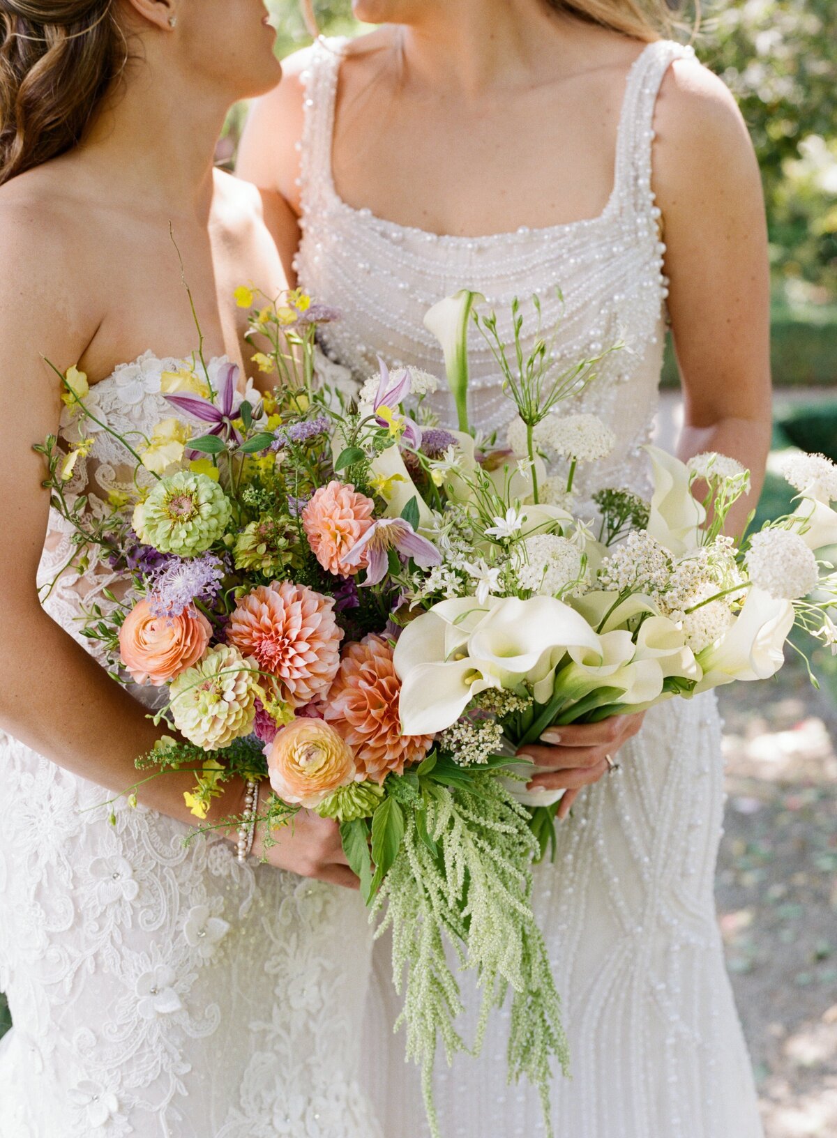 Sarah + Ainsley Filoli California Wedding Sneak Peeks Cassie Valente Photography 0014