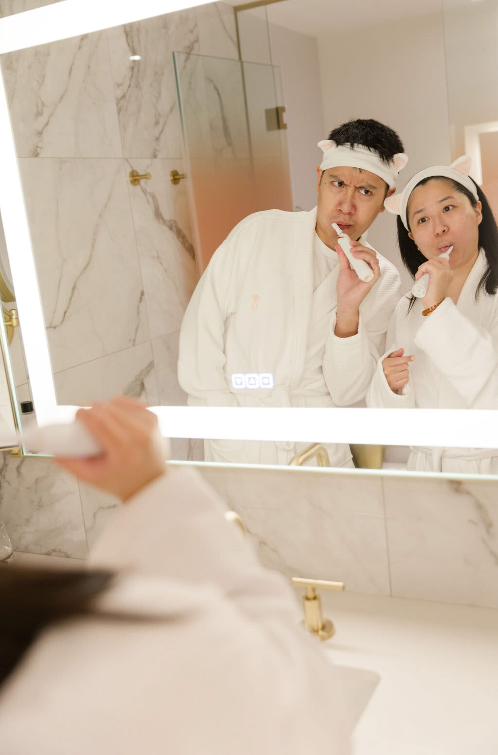 Honeyrose Hotel Montreal Wedding | montreal editorial wedding photographer | luxury moment photography-8537