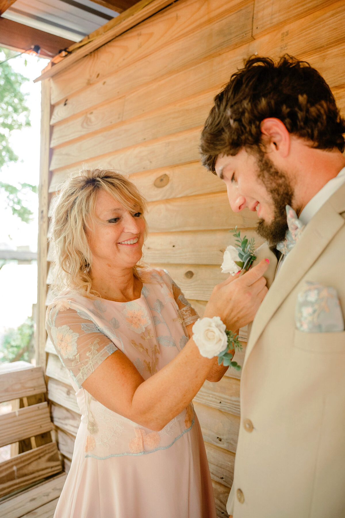 Golden Clover - The Paynes - Details and Getting Ready -89 copy