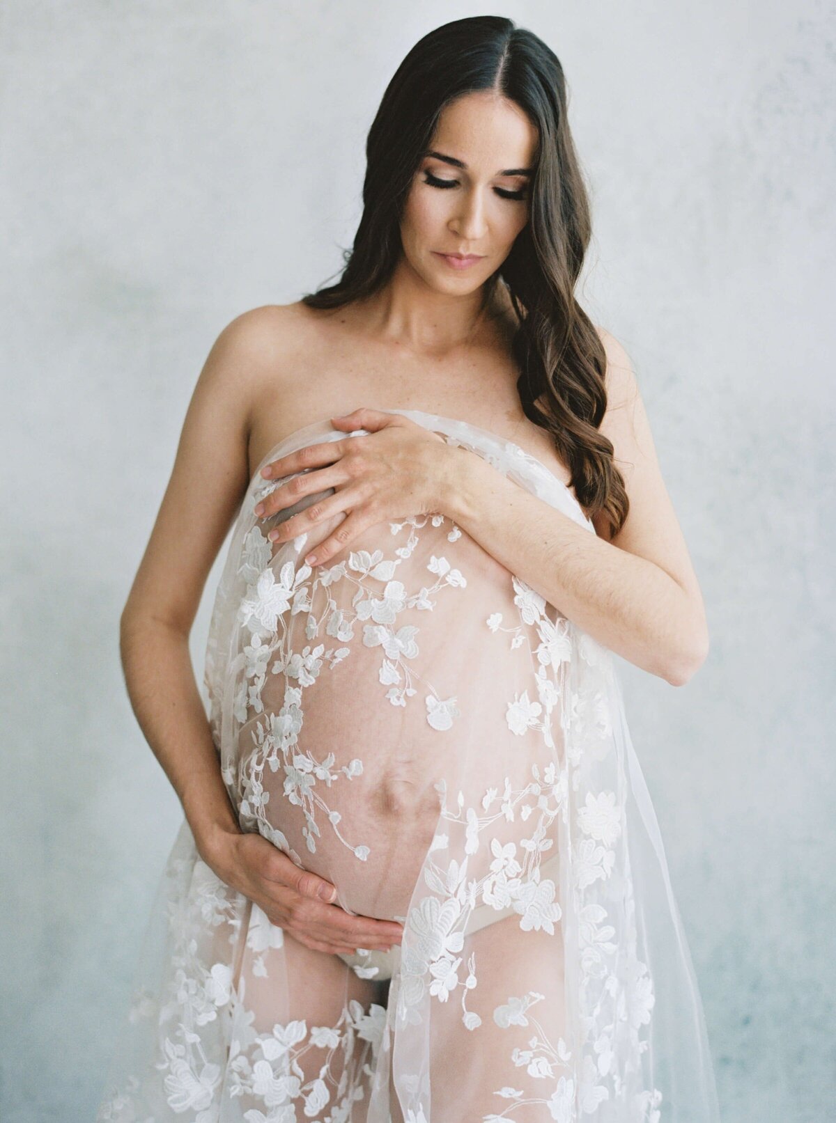 san francisco maternity photography with pregnant woman in lace