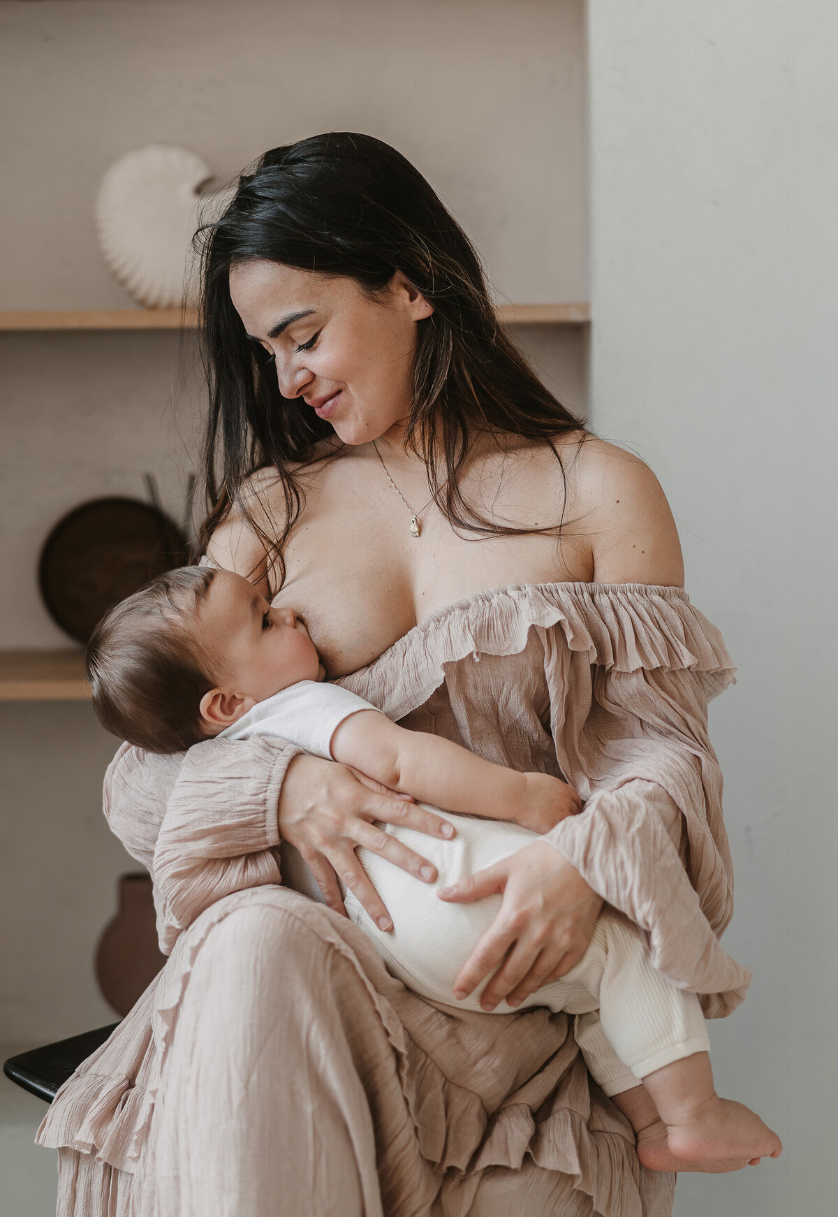 newbornshoot-studio-borstvoeding