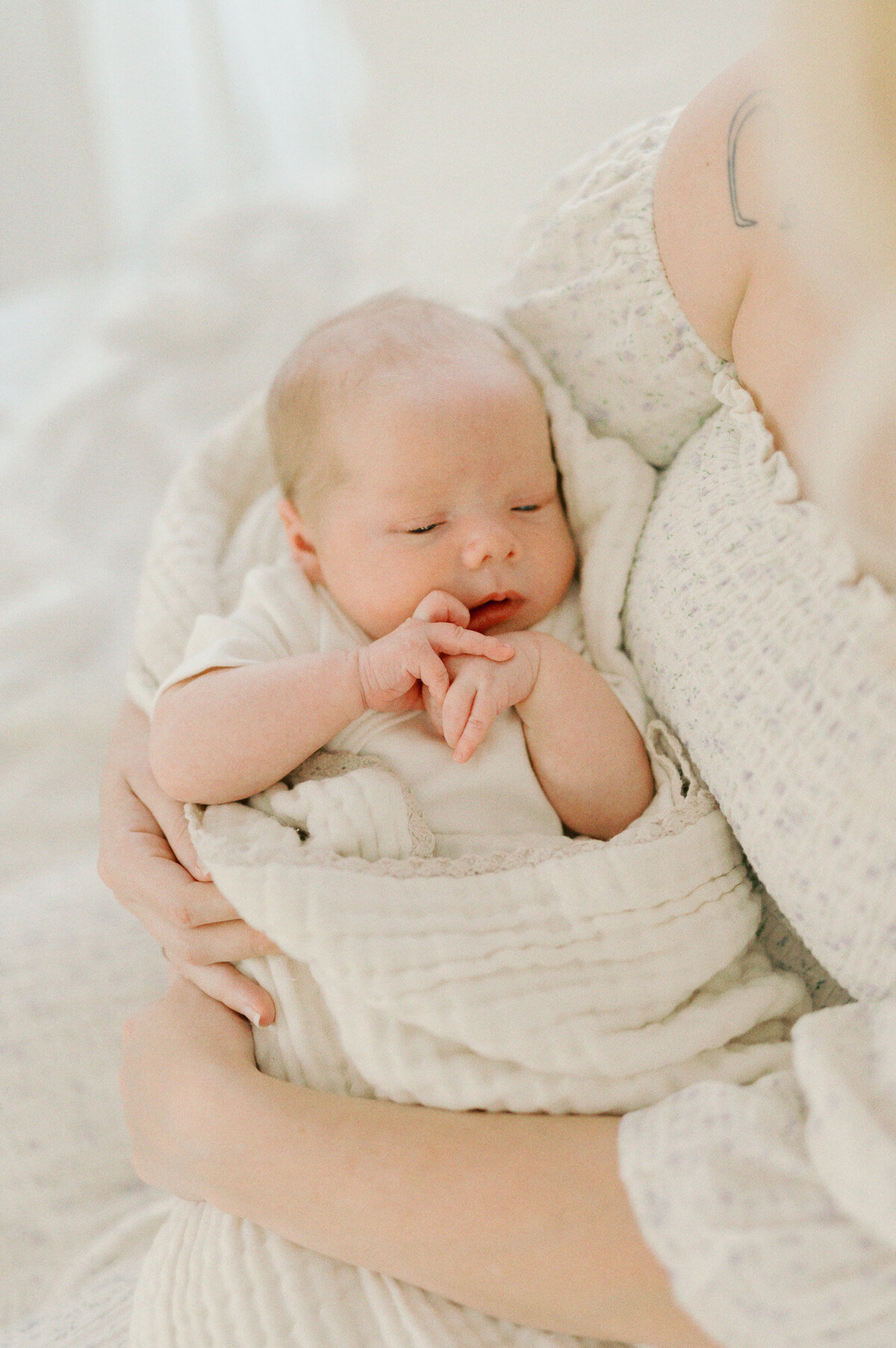 Tacoma-newborn-photographer-100