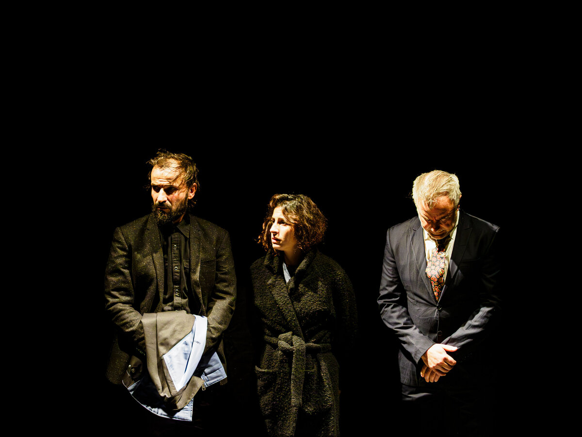 FESTIVAL FRAGMENTS #13 Certains pleurent leurs morts nous on les chante de Léa Millet-06