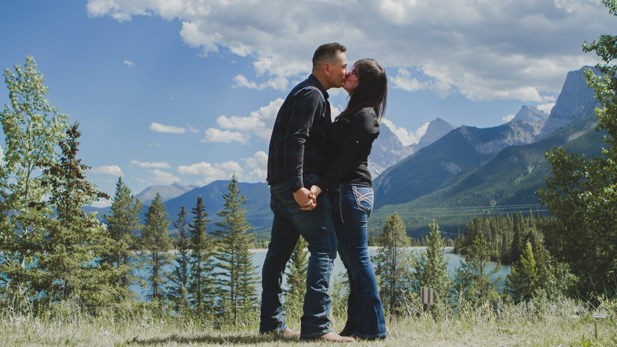 Zach & Ashley - Engagement-18