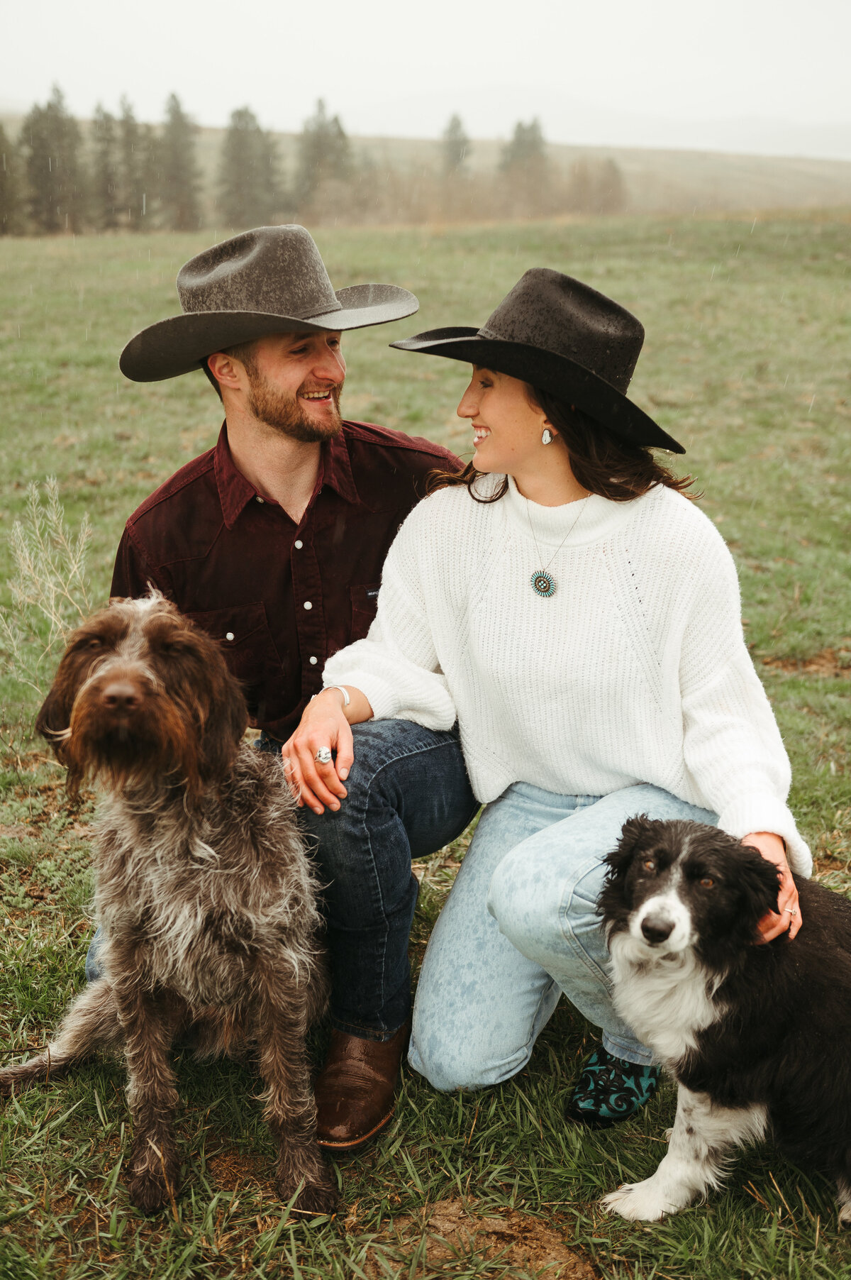 presley-gray-photo-montana-western-style-engagement-3754