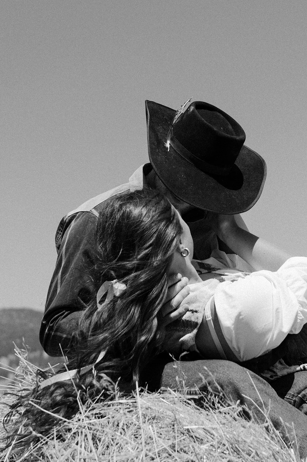 presley-gray-photo-haybale-forest-montana-elopement-7411