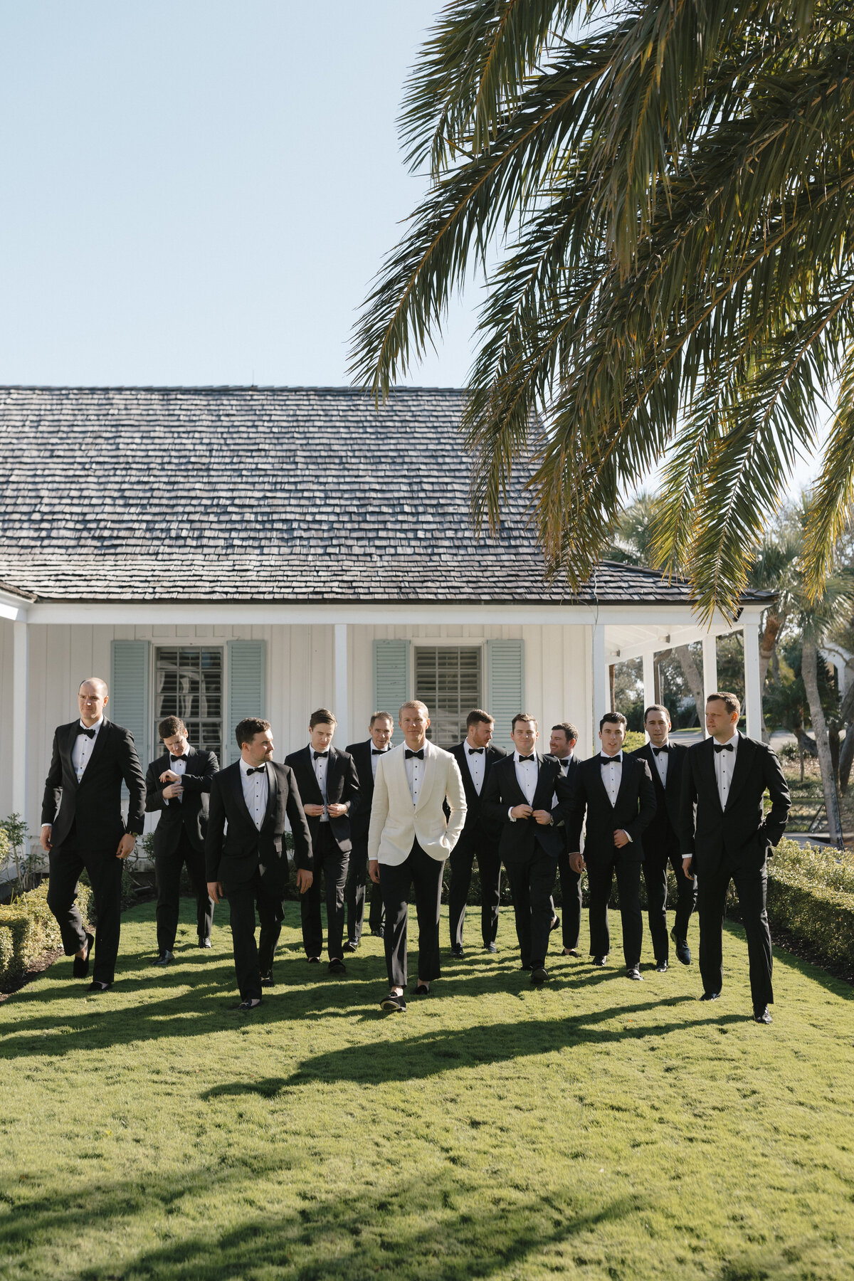 Palm Beach Jupiter Vero Beach wedding planner wedding design wedding coordination Florida wedding full service wedding planner full service wedding management South Florida wedding colorful wedding design partial wedding johns island 11