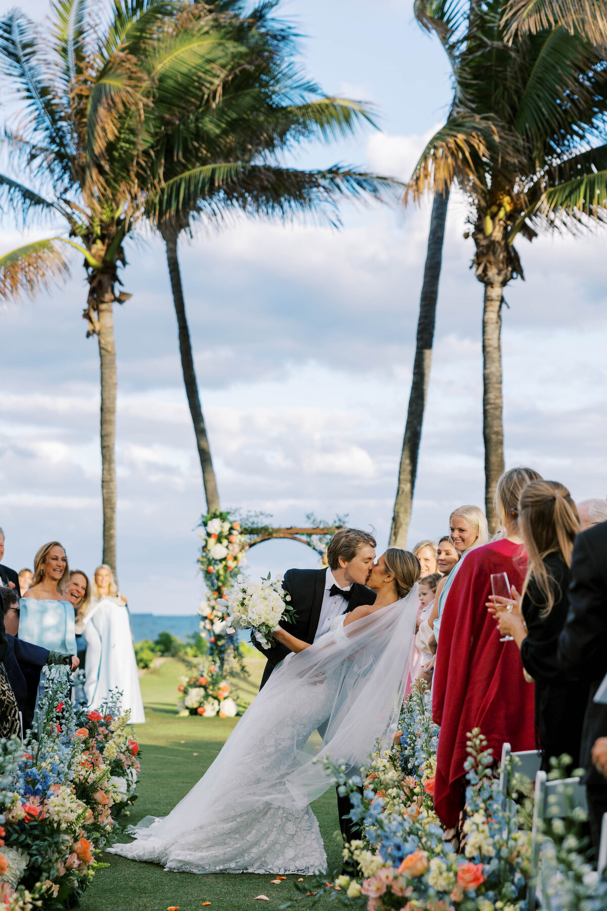 Palm Beach Jupiter Vero Beach wedding planner wedding design wedding coordination Florida wedding full service wedding planner full service wedding management South Florida wedding colorful wedding design partial wedding planner destination wedding 32