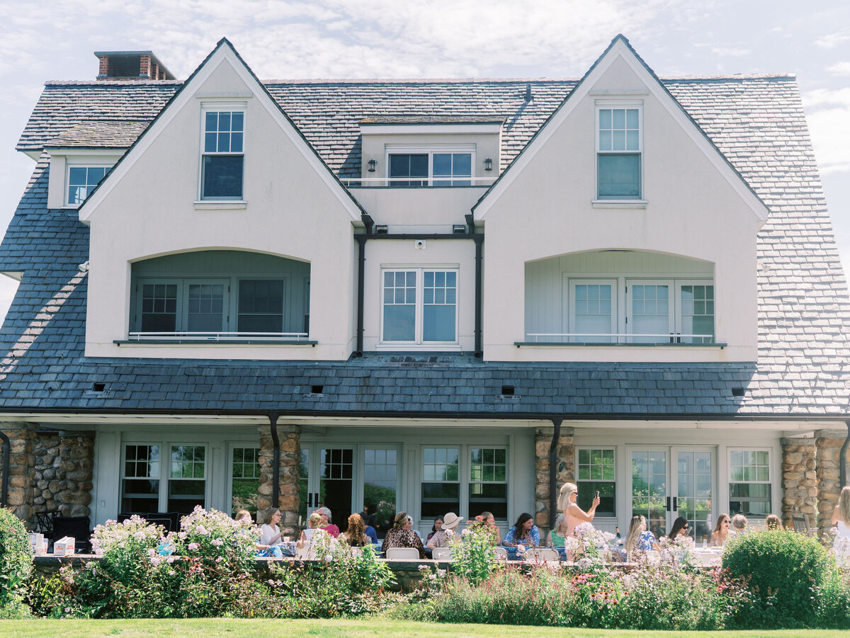 watch-hill-wedding-brunch-sarah-brehant-events