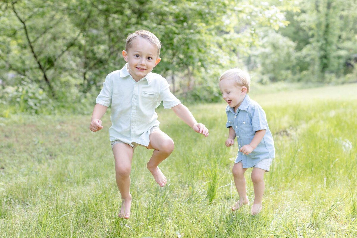 Greenville-SC-Family-Spring-Mini-Session-Magnolia-and-Grace-Photography-Co-MeganP63