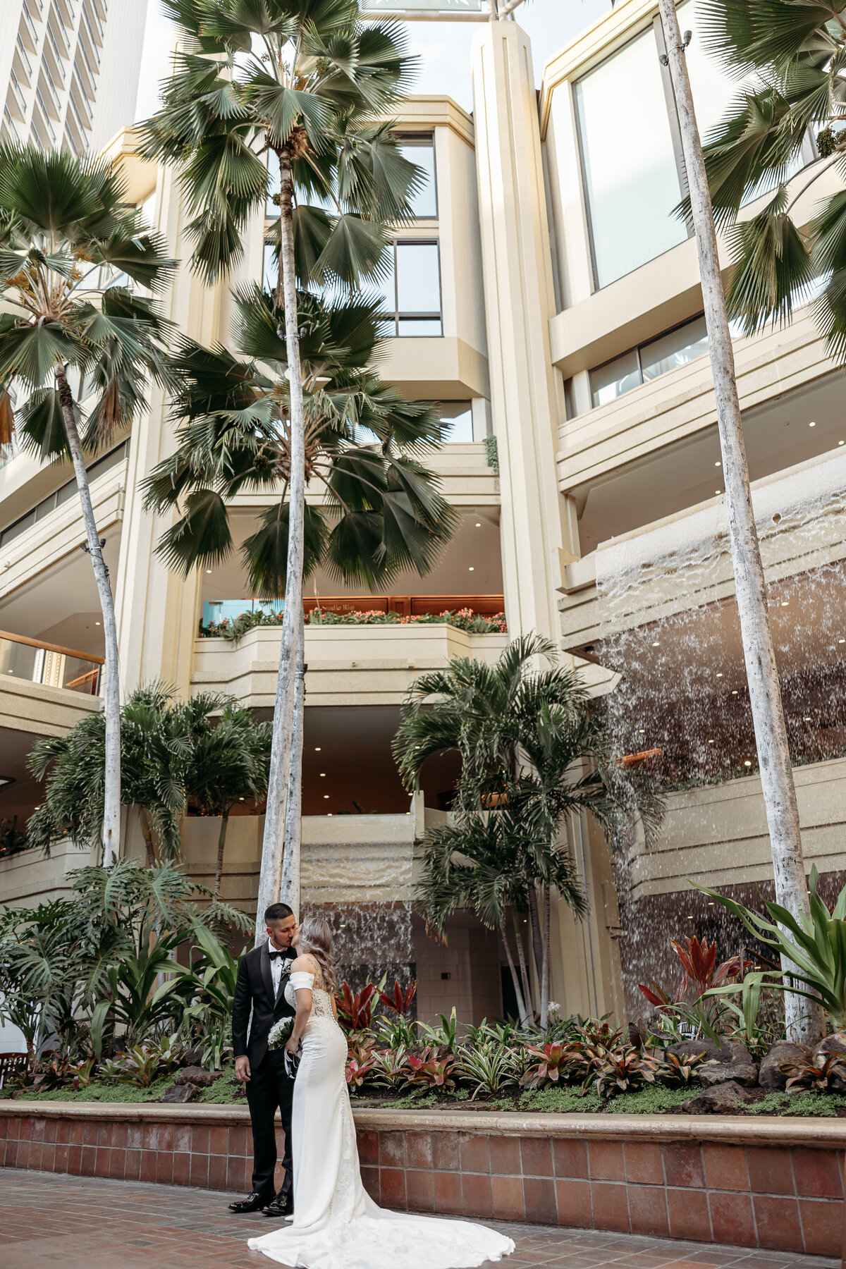 waikiki-wedding-portraits-7