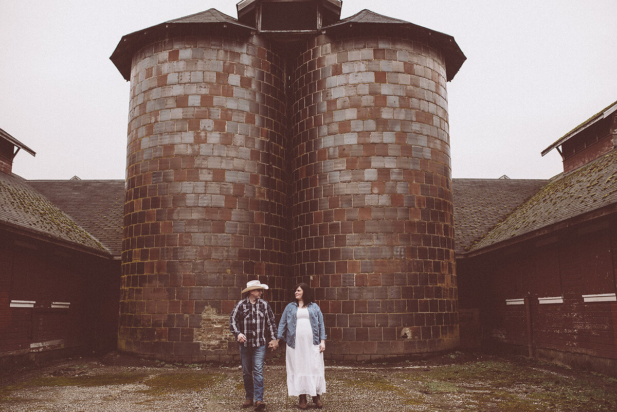 Lifestyle Adventures -  Engagement Andventures - PNW  - Lifestyle Photographer - Tiffany Rude Photography-31