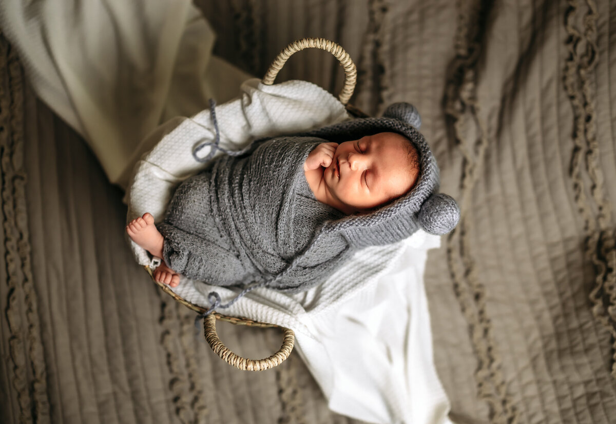 Dominik In-Home Newborn-39