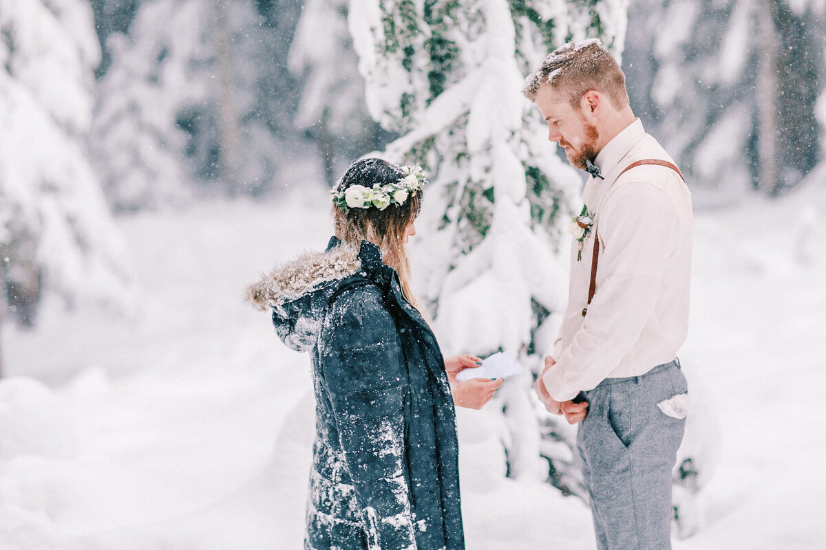 Winter Mount Hood Wedding, Rachel Howerton Photography (29)