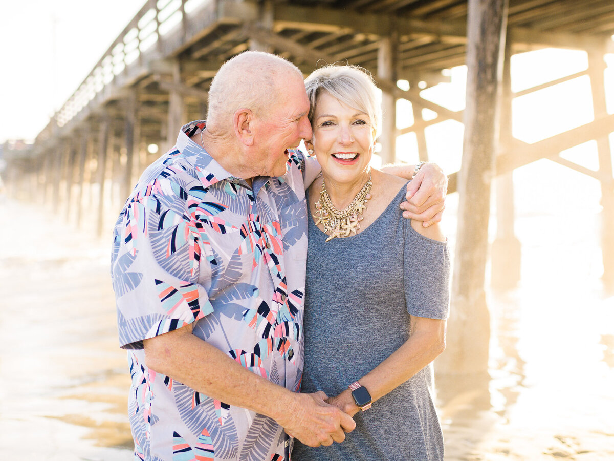 luckey-huntington-beach-family-portrait-0006