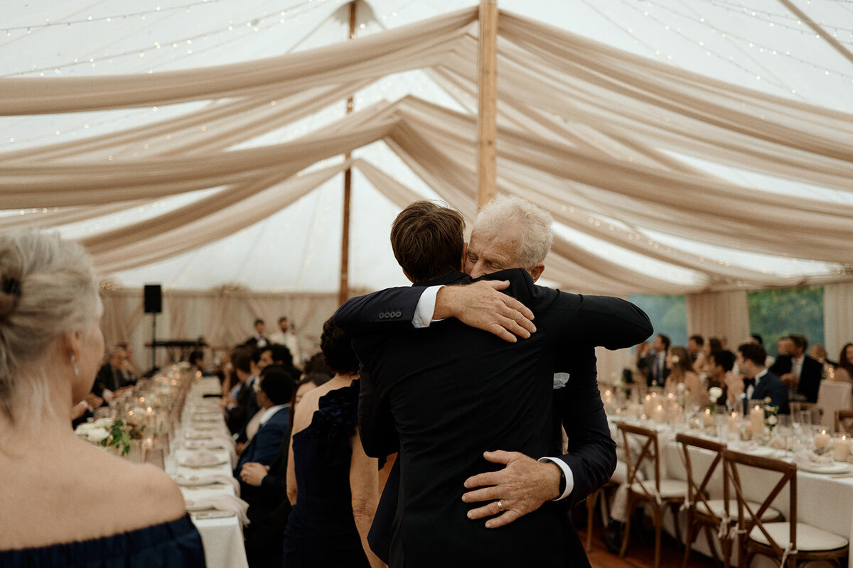 newport-tented-wedding