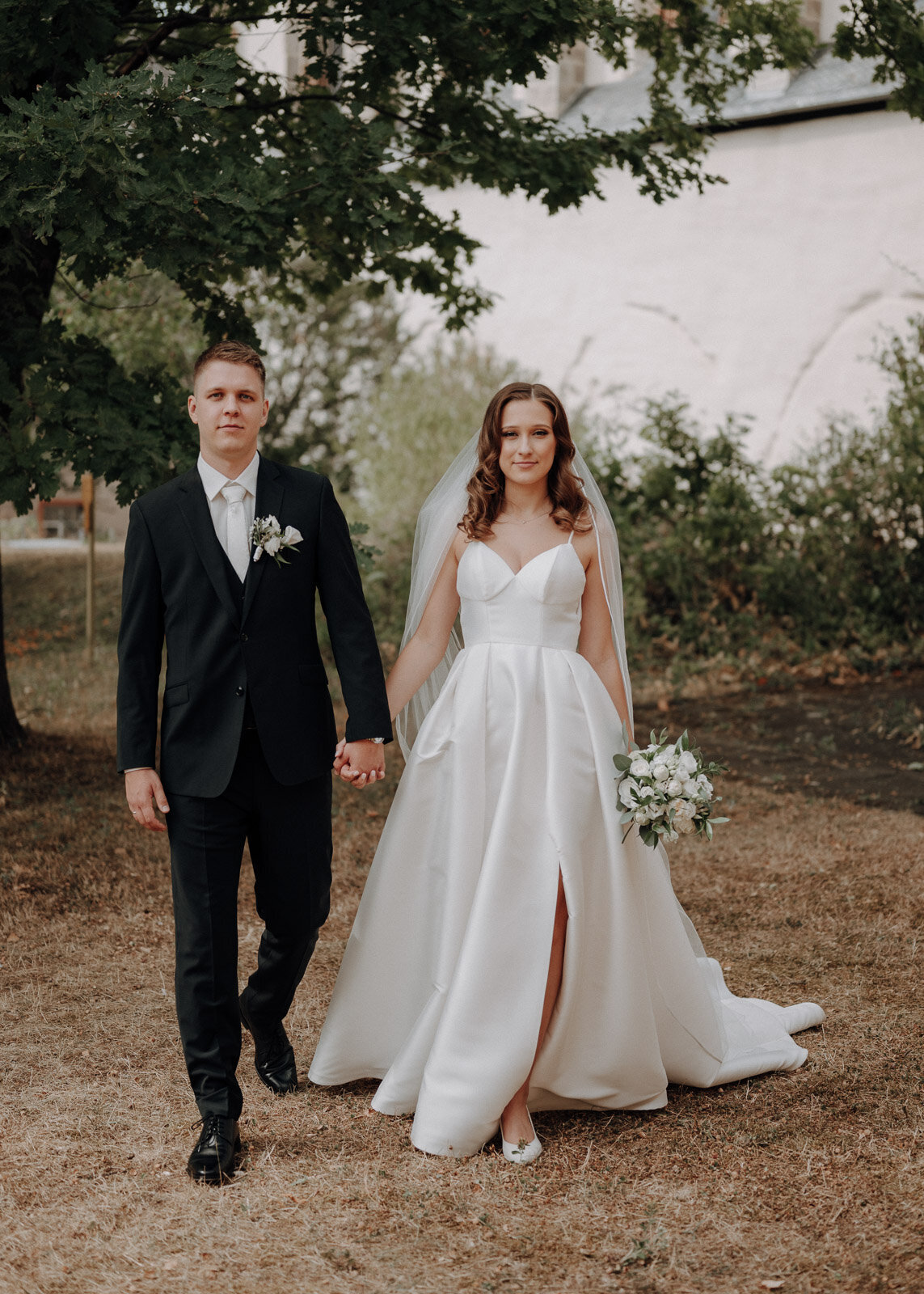 Hochzeit-elegant-KlosterAltenberg33