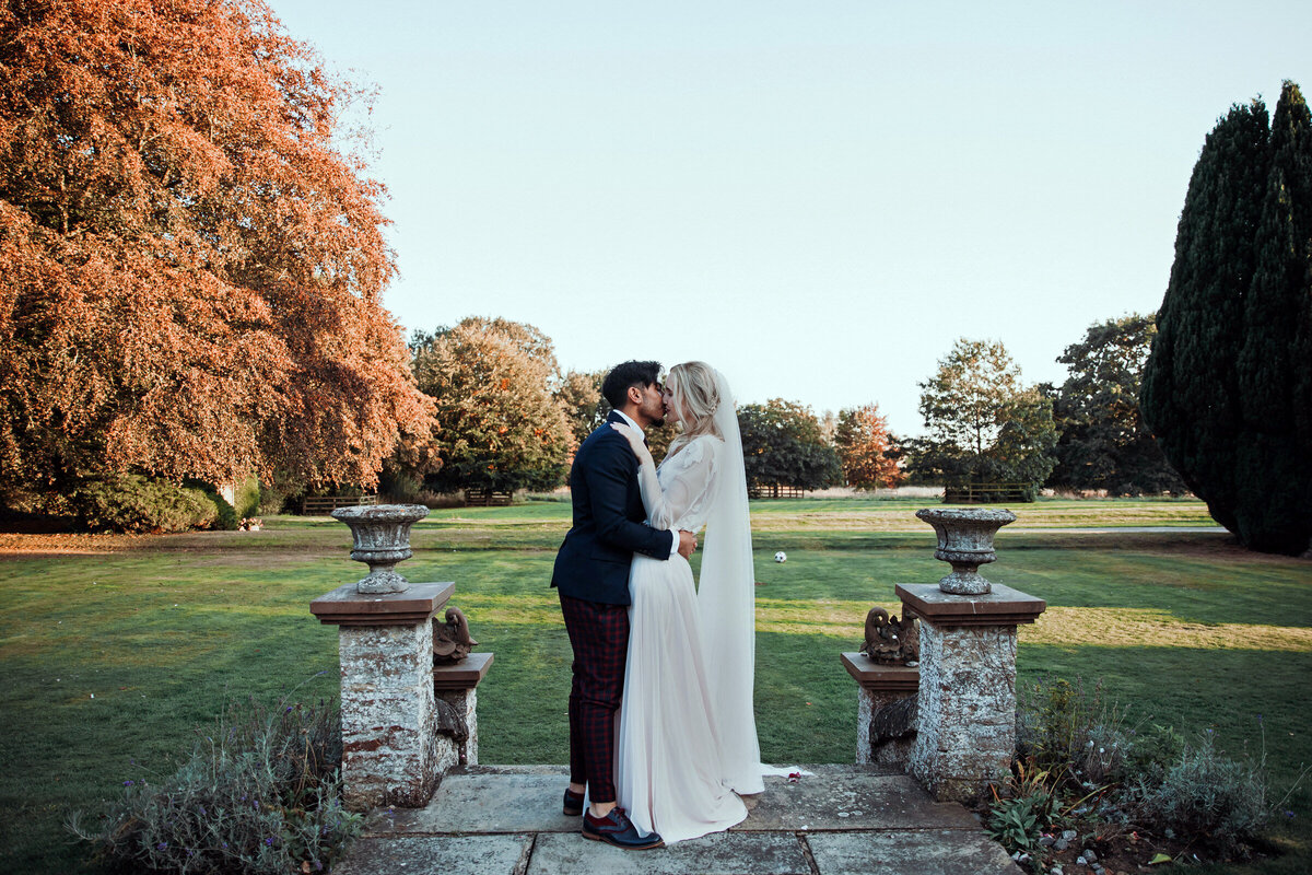 Victoria-Baker-Modern-Wedding-Photographer-Leeds-41