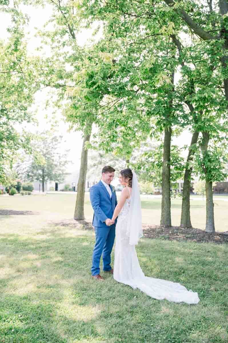 Kayla-Turner-Venue-5126-Oswego-Wedding-31