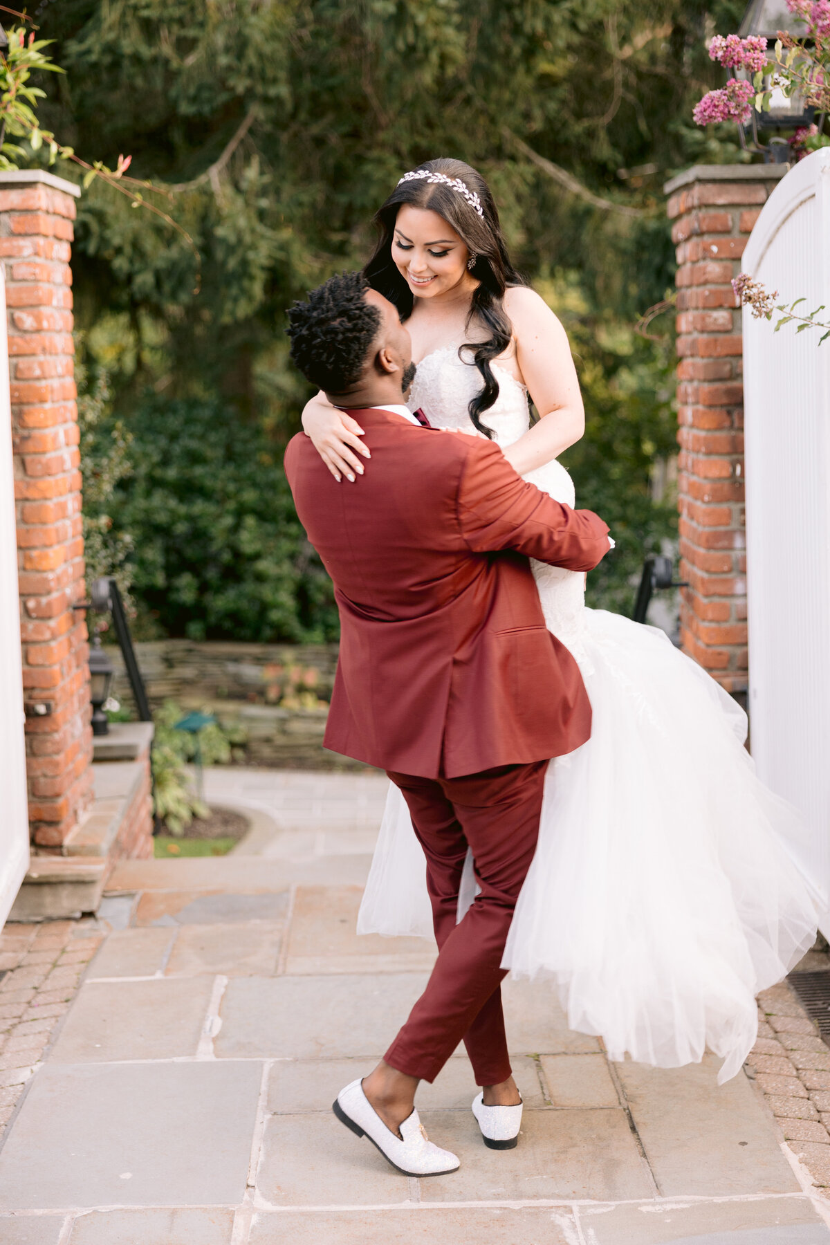 Alexandra&ChasesWedding_SneakPeeks_0102