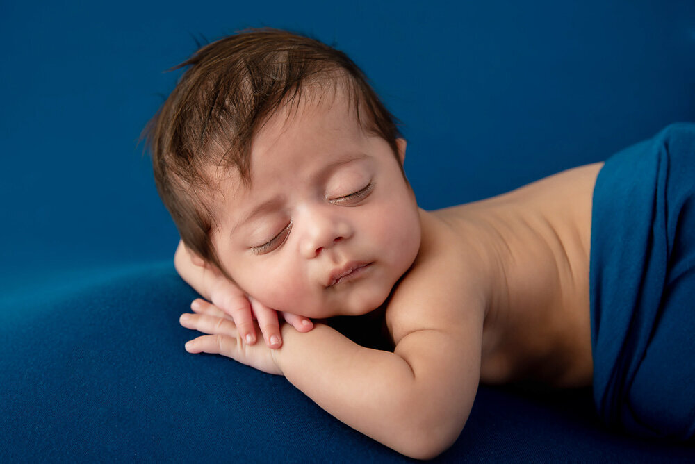 Toronto-newborn-photographer--320