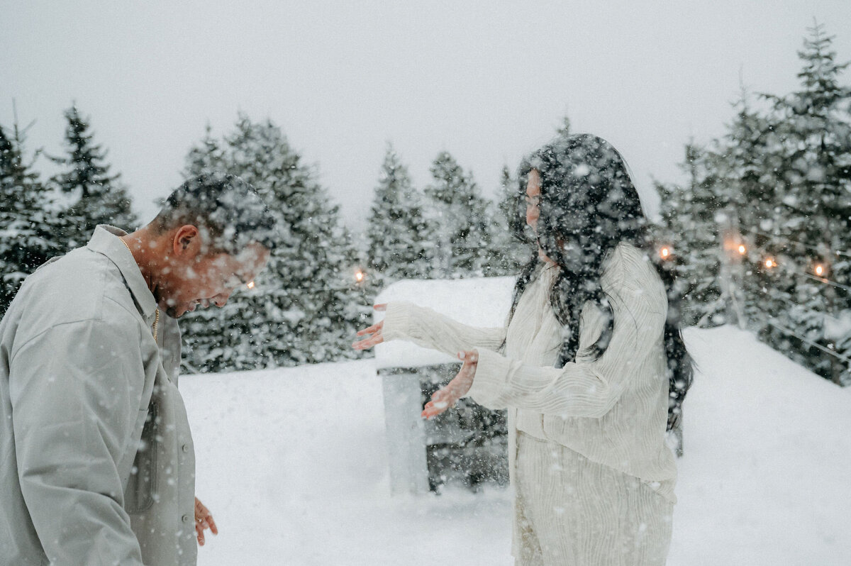 S-R_Winter-Elopement-Quebec-189