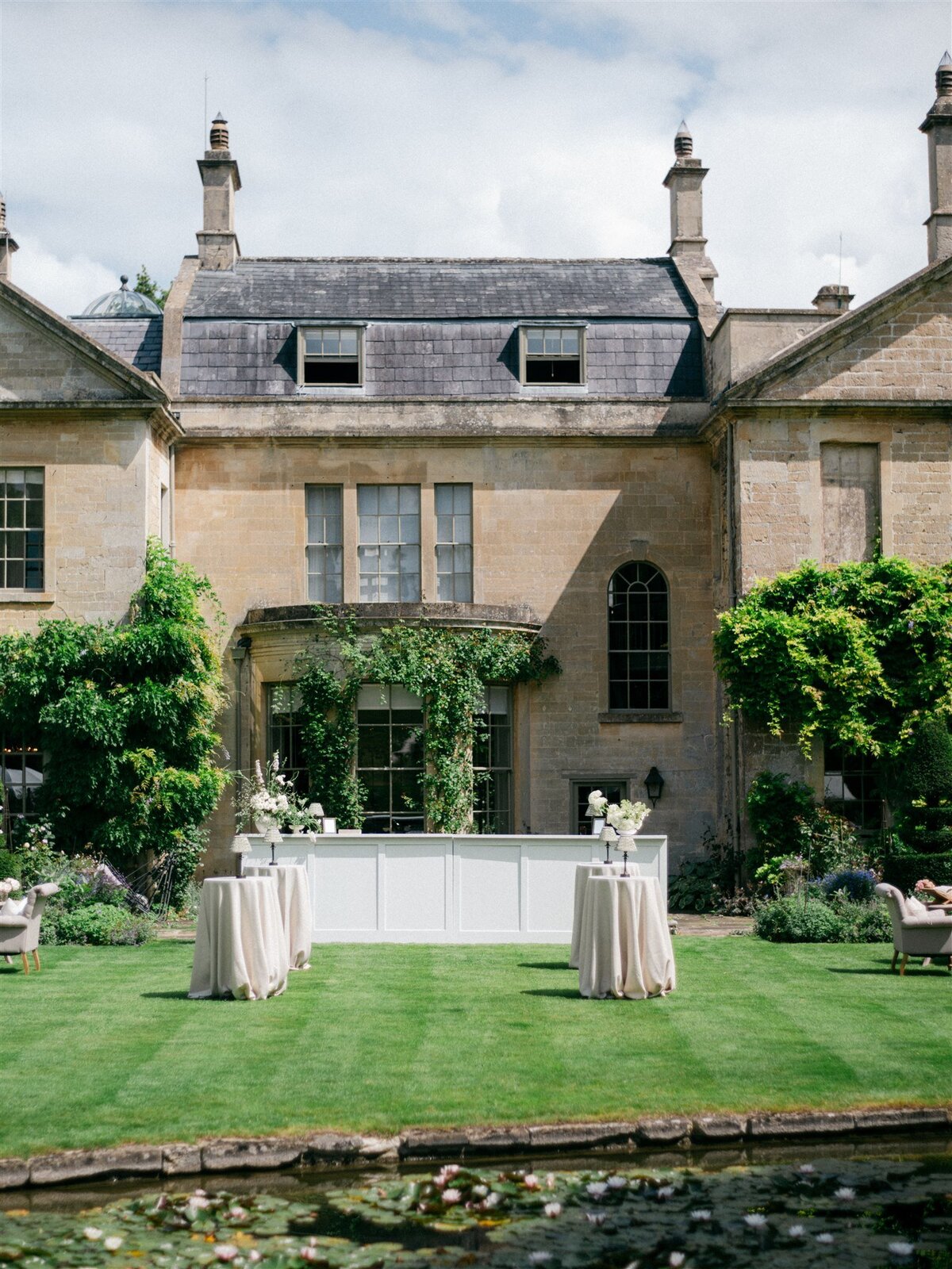 Attabara Studio Luxury Wedding Planner at Belcombe Court by Stories from Eros_CocktailHour_0170