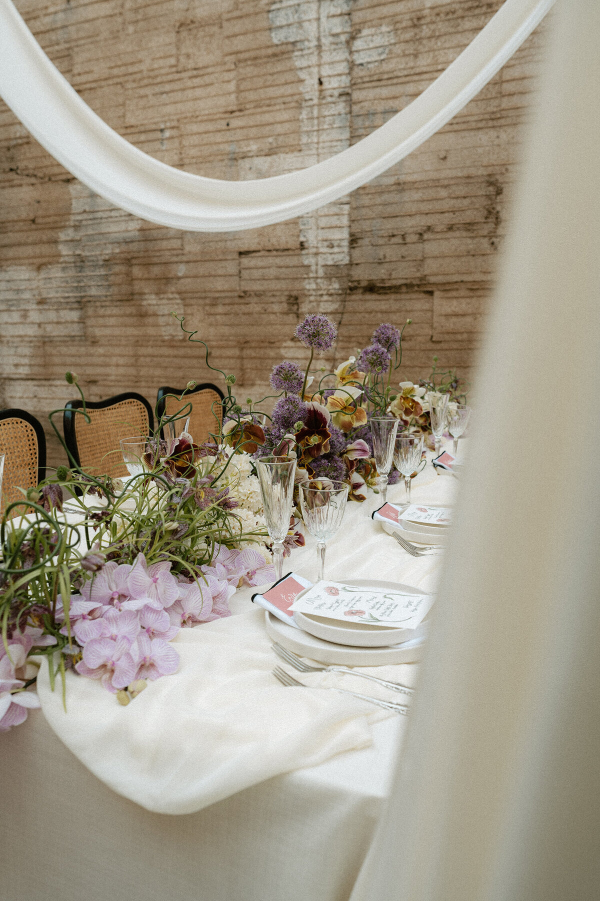 vintage-chic-wonderland-wedding-the-icehouse-arizona-18