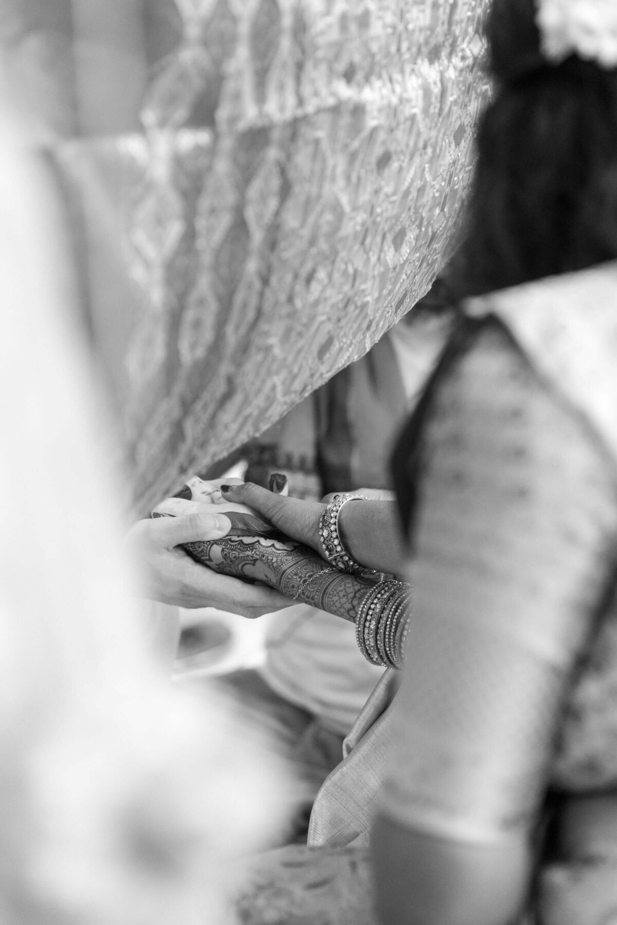 fashion-forward-engagement-session-detroit