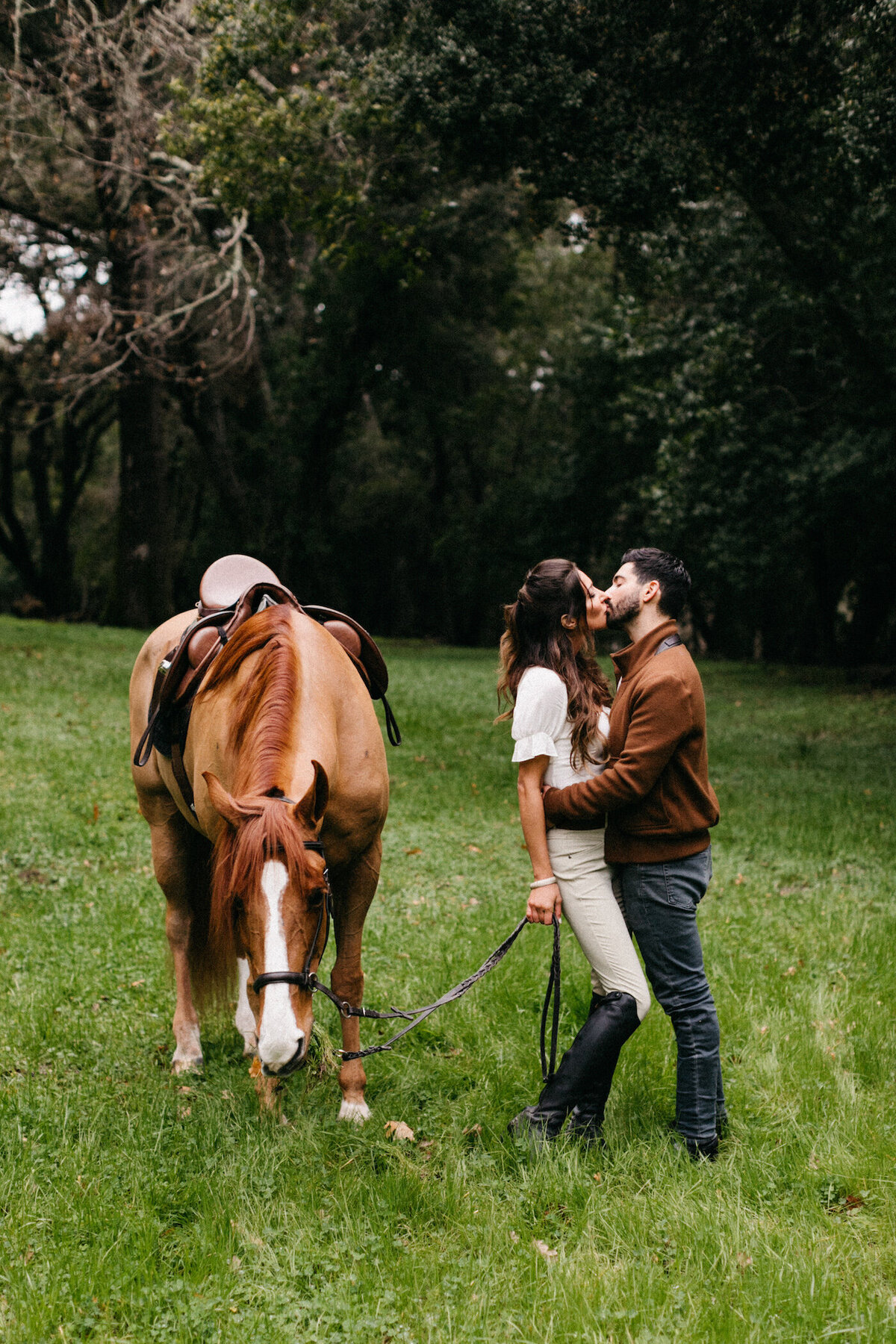 cassidy+cole-engaged-melissaatle-228