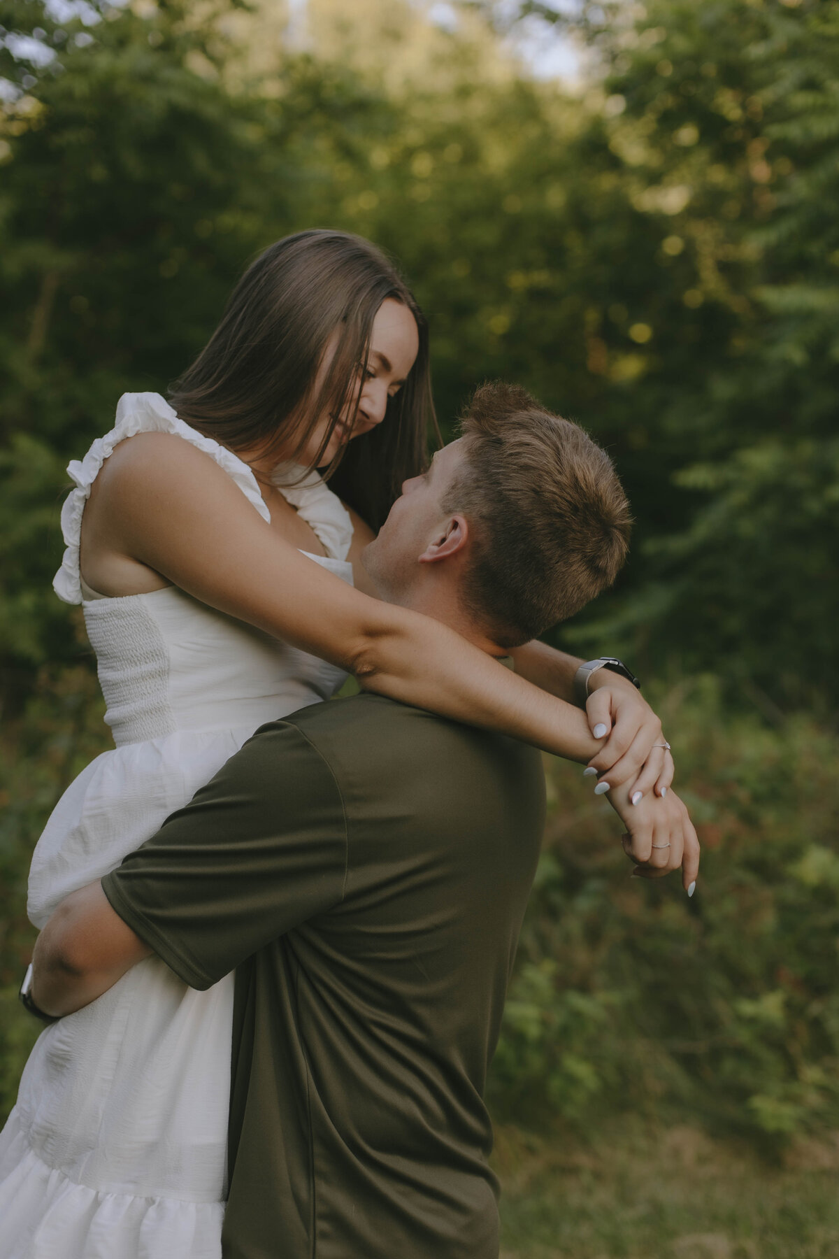 Fort Wayne Matter Park Engagement