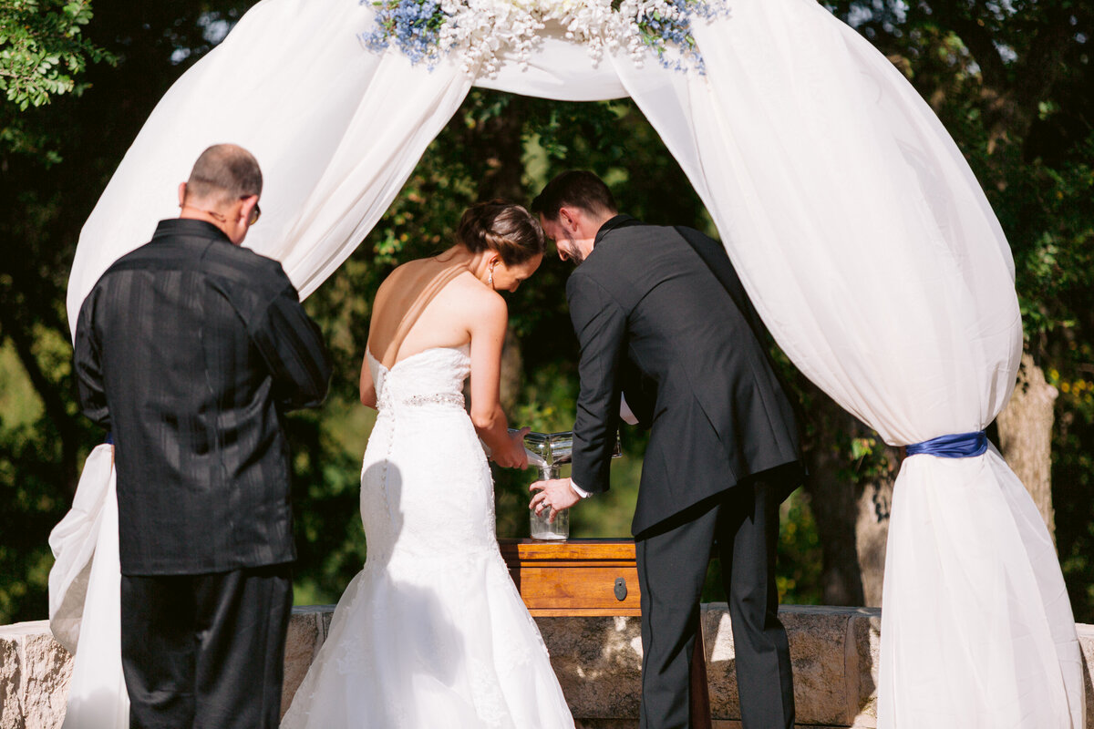 san_antonio_austin_texas_wedding_photographer-country-club-KnB-1059