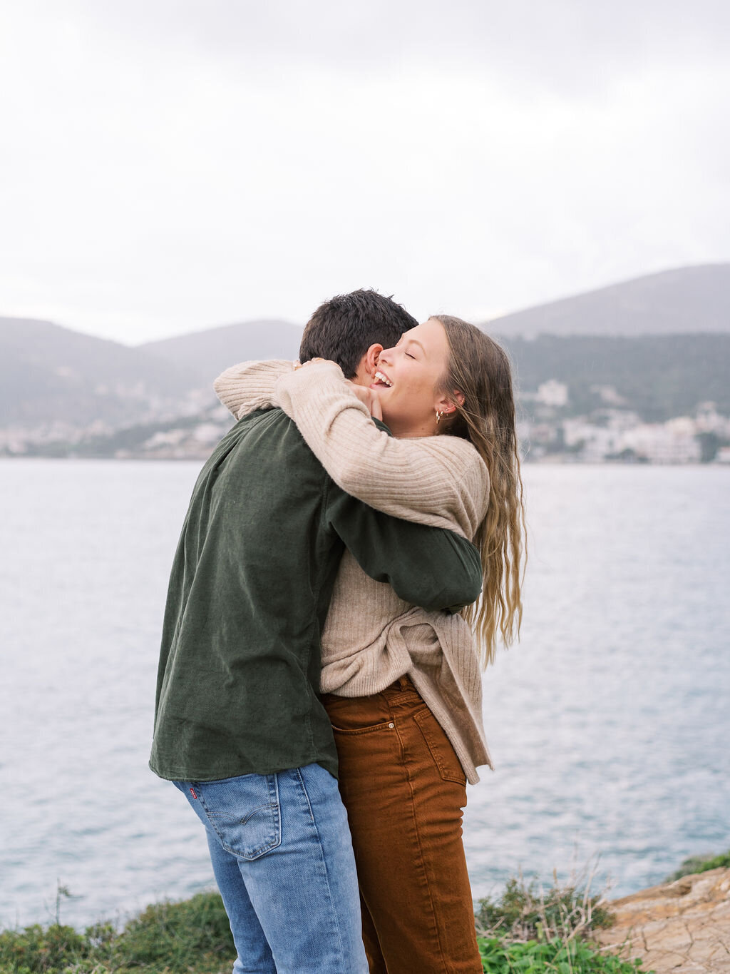 seaside proposal in greece-7