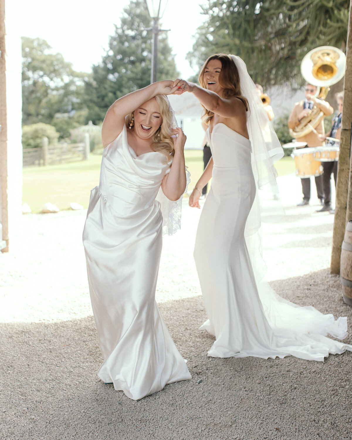 chic-luxury-garden-wedding-love-gatherings-ireland (29)