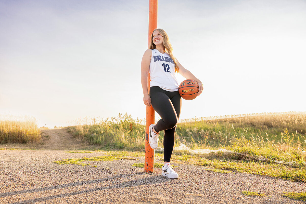 High-School-Senior-Kellie-Rochelle-Photography-Williston-North-Dakota-Senior-Girl5