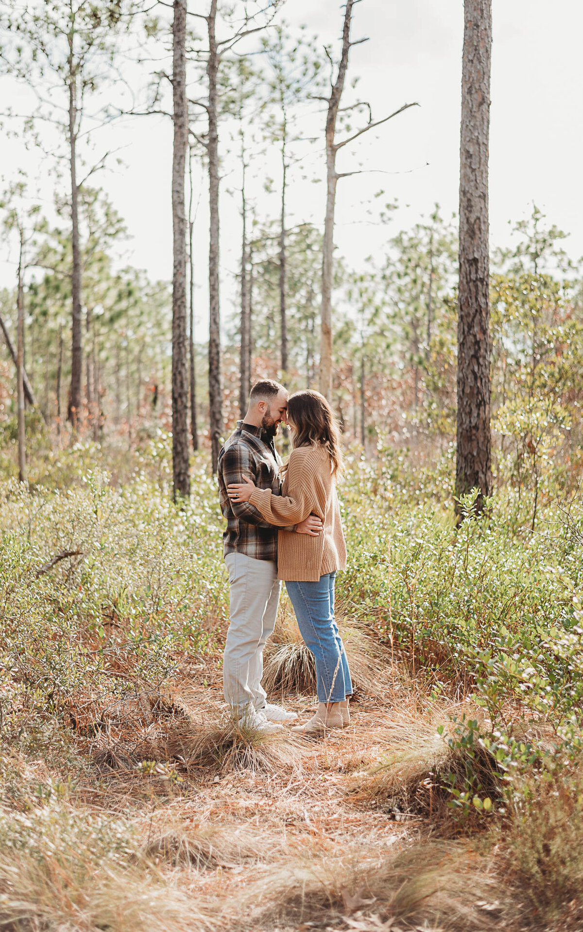 Engagement session in the woods