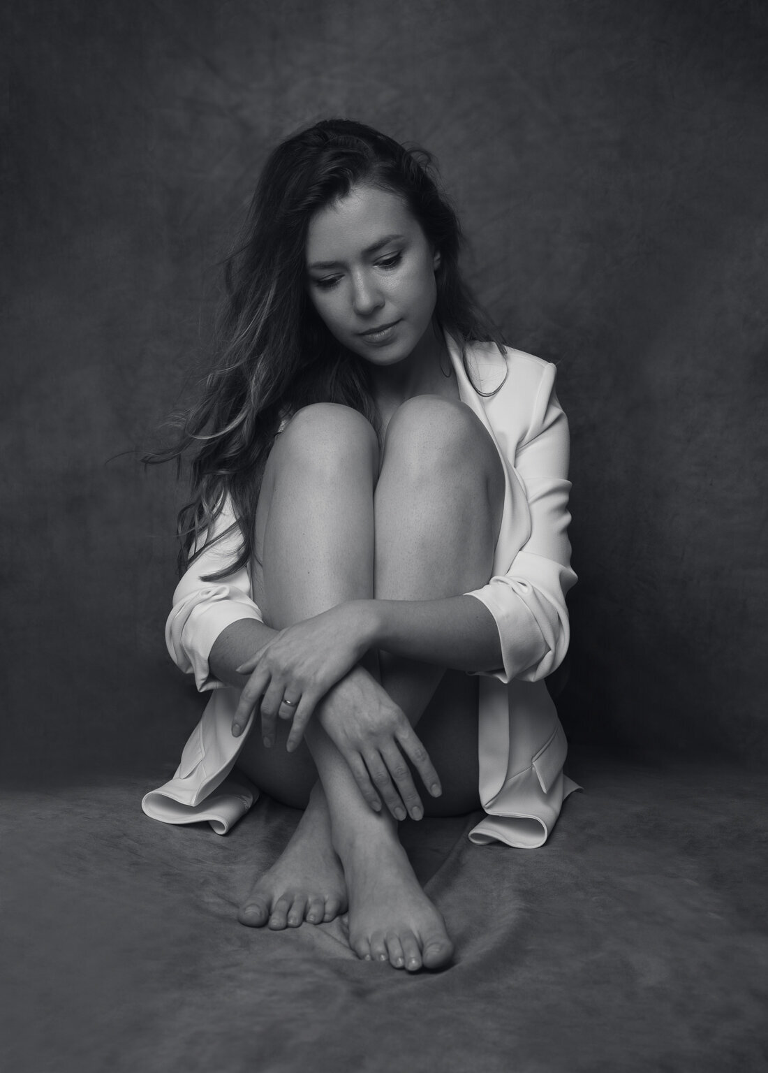 intimate-female-photo-portrait-lizlebed