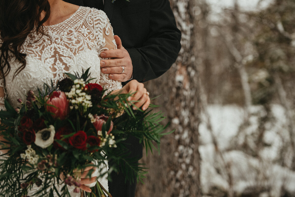 RevelAshStudio_Wedding_JasperMountains_Winter-002