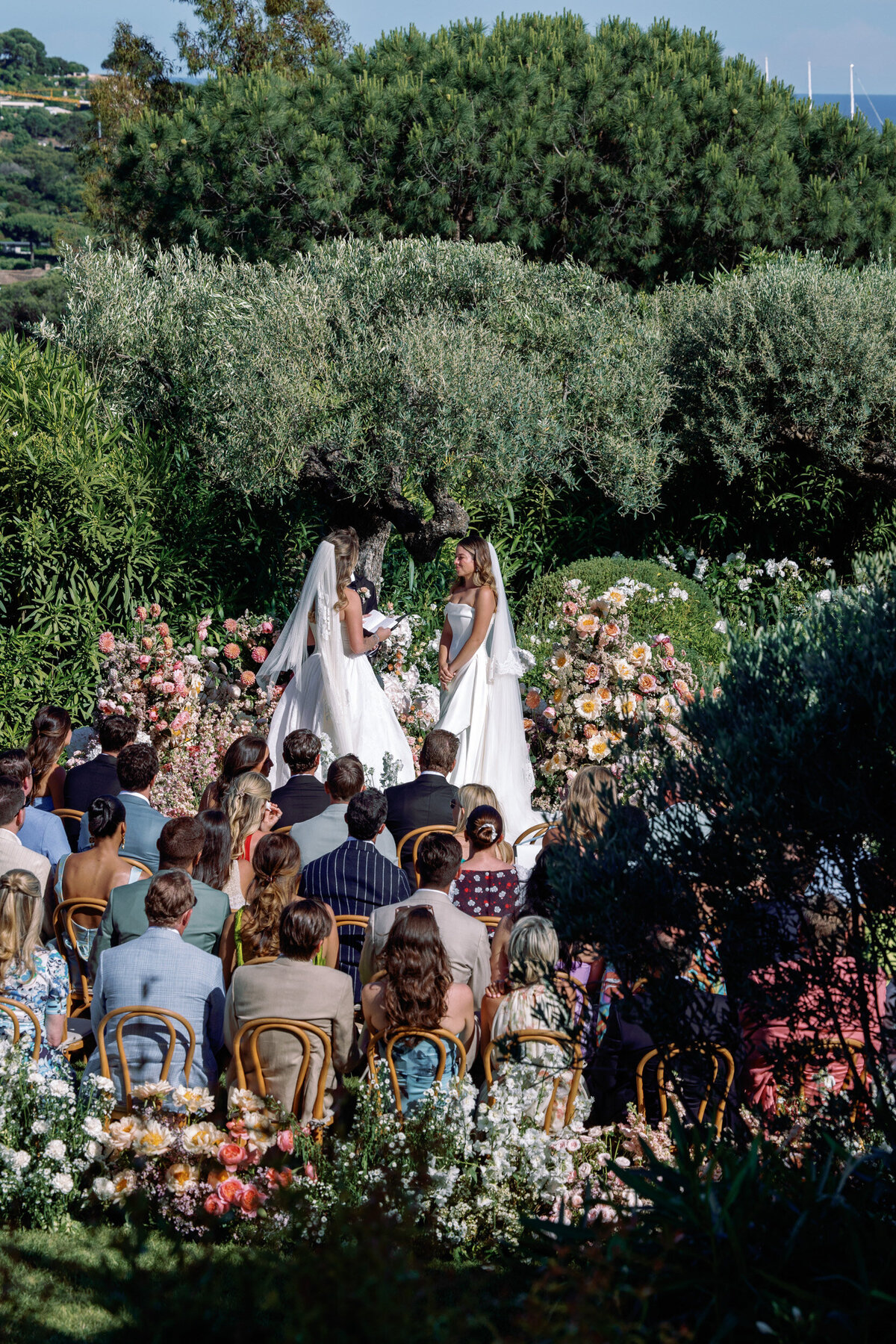 Chateau-de-Messardiere-wedding-Floraison14