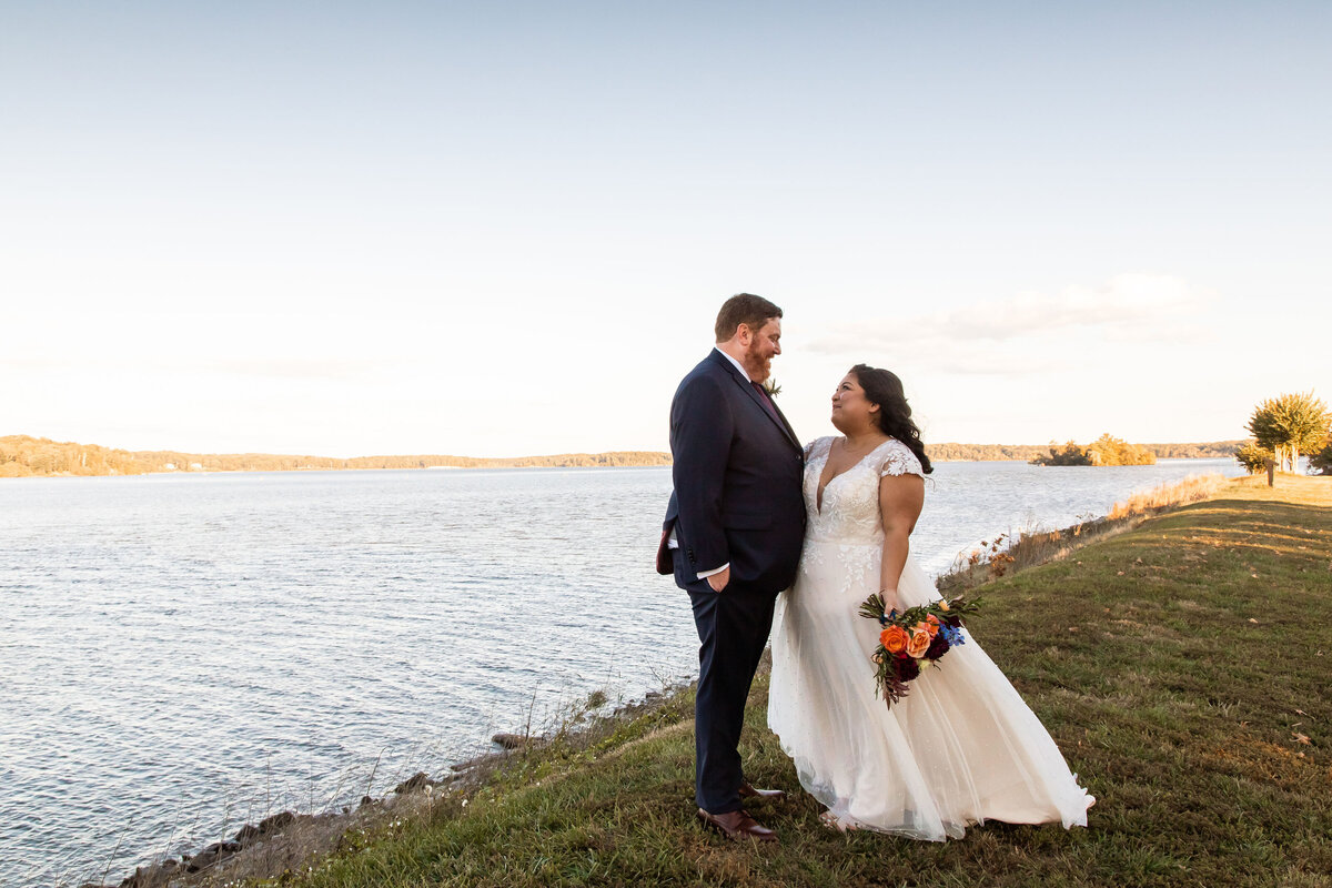 wedding photography for fairfax county fun and natural photos