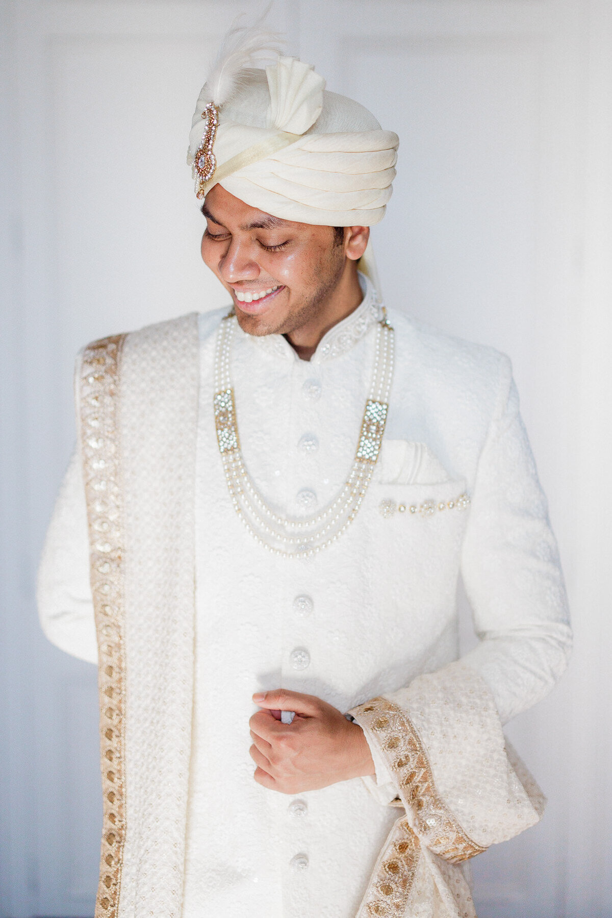 Modern_Chic_Chateau_Valouze_Destination_Wedding_Photographer-92