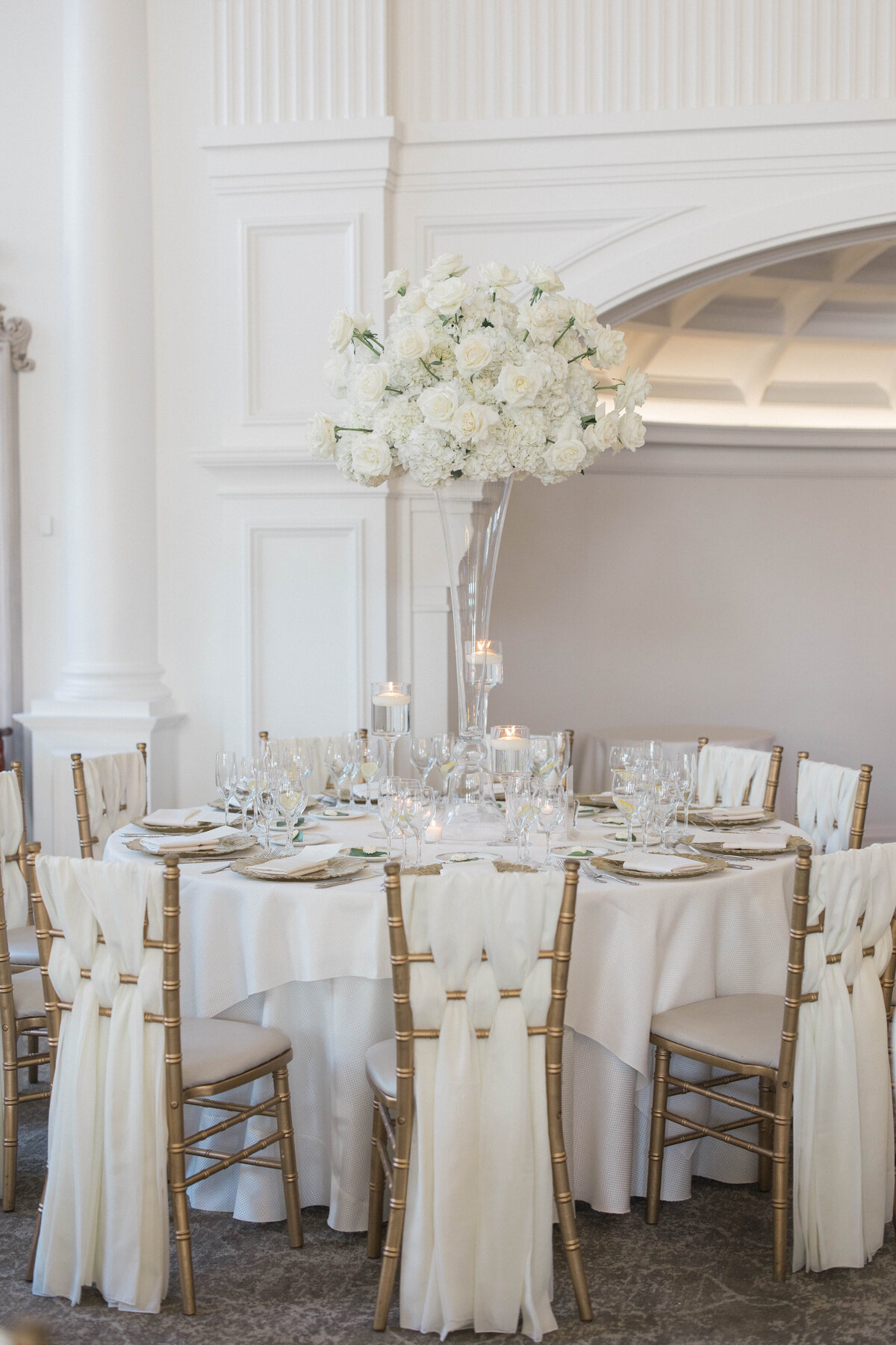 Molly Sue Photography Wedding at Park Chateau 58