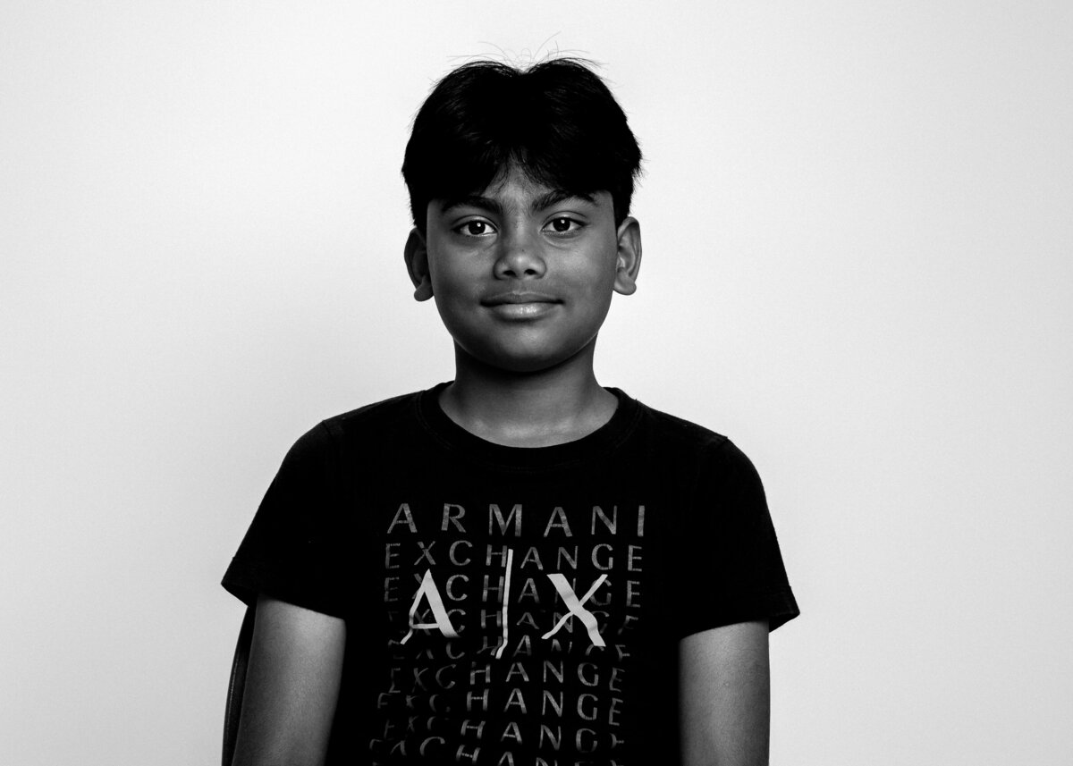 Black and White Photo of student from Class of 2025 Oakview Elementary School