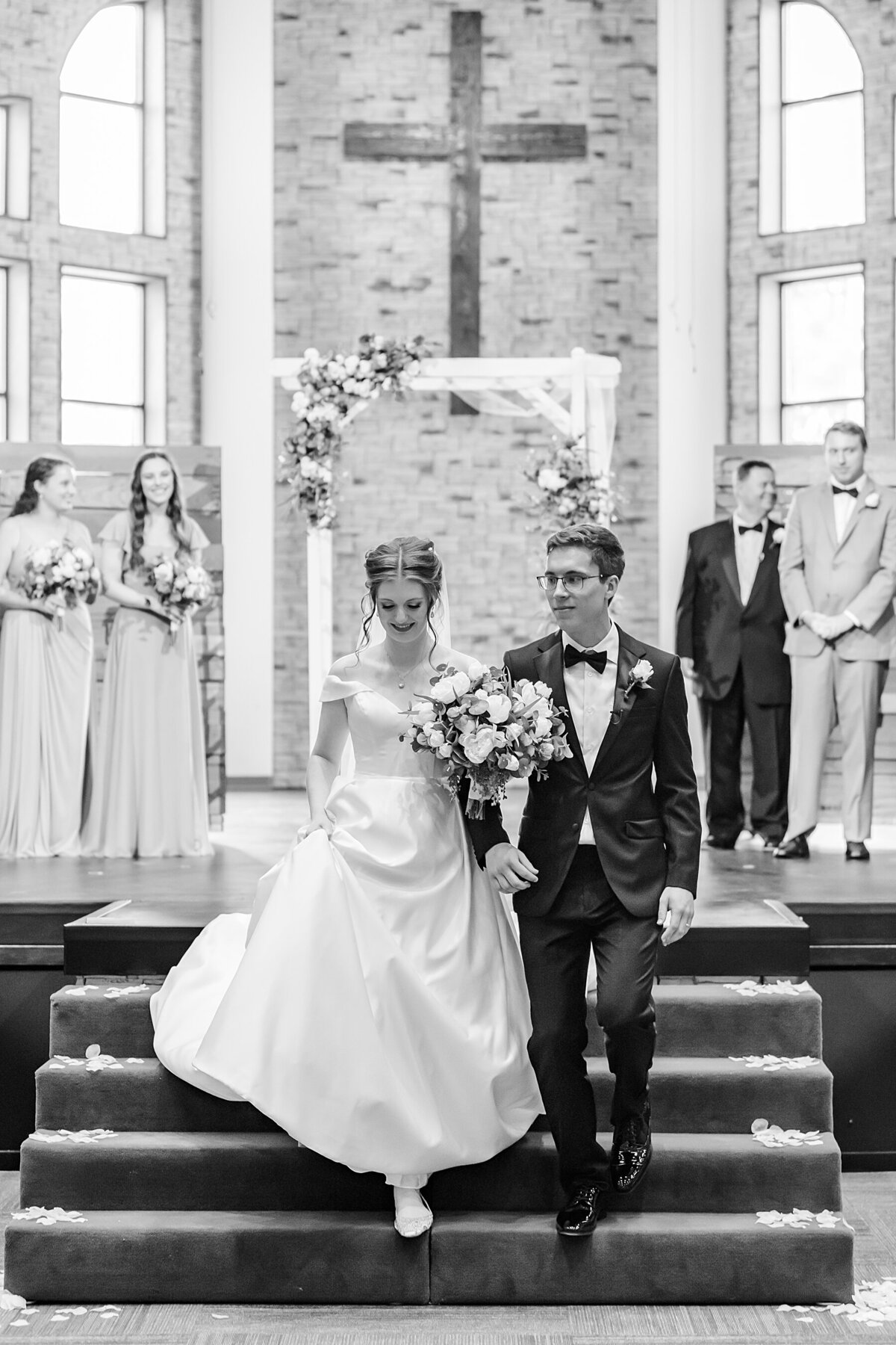 Pittsburgh-Nicassio-Fields-Green-Blue-Wedding-1 (4)